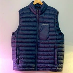 EDDIE BAUER Men's Black Puffer Vest